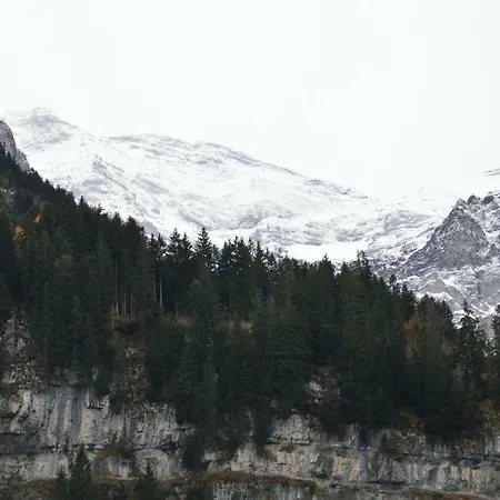 Monteilly A6 Διαμέρισμα